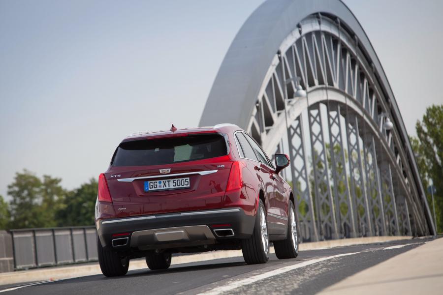  Cadillac XT5 2016 года  (EU) (фото 38 из 42)